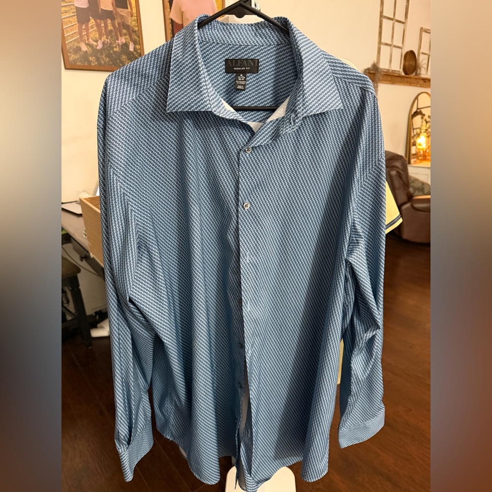 Alfani Men's Blue Micro-Pattern Long-Sleeve Dress Shirt
